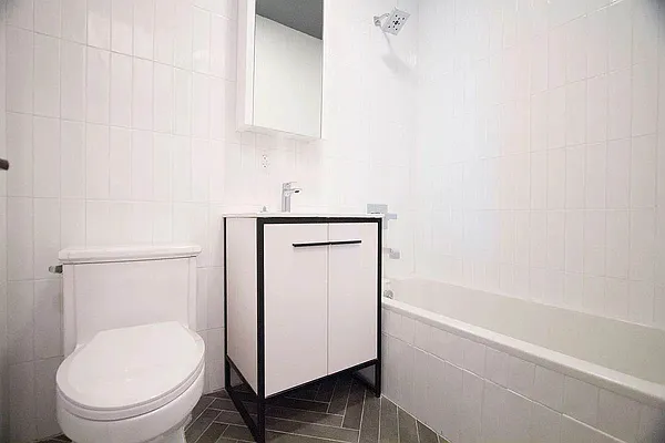 Rented by SpaceReqs LLC | media 5