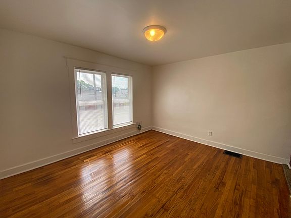 4th image of 1410 Shelby St #2