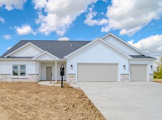 10531 Beaugreen Cv, Leo, IN 46765