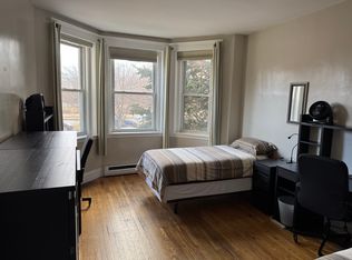 85 Park Dr APT 1, Boston, MA 02215