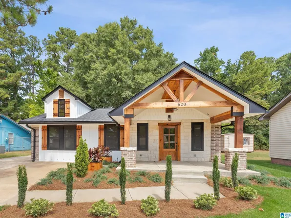 620 Candle Ln, Birmingham, AL 35214