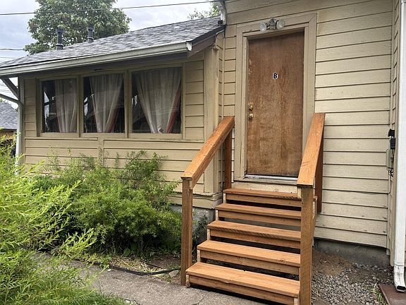 3rd image of 2911 S 8th St #B