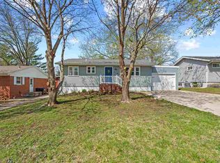 716 14th Ave, Coralville, IA 52241