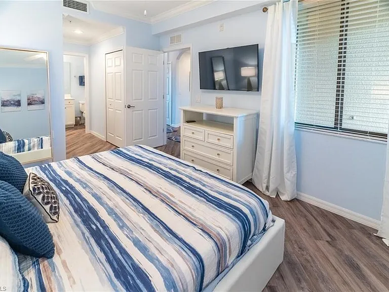 9820 Giaveno Cir #1413 — Photo 11