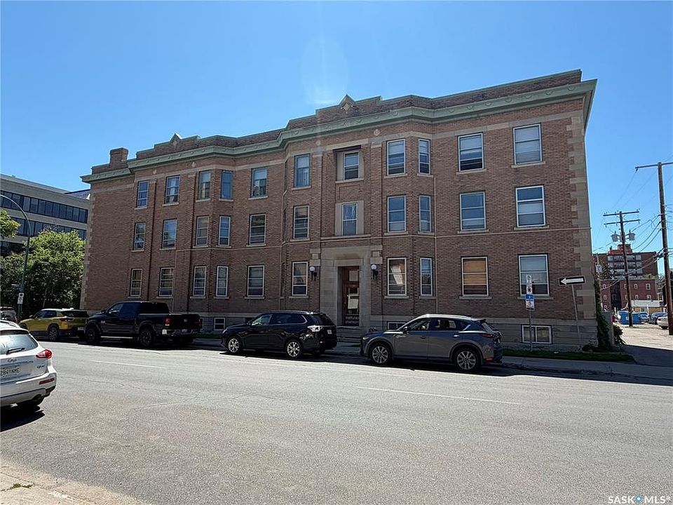 1st image of UNIT 17-2201 14th AVENUE
