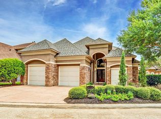 158 Creekwood E, Montgomery, TX 77356