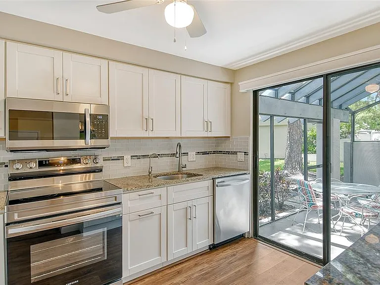 2517 Glebe Farm Close #H-2 — Photo 11