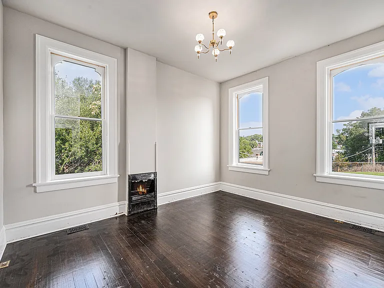 1311 Francis St #1 — Photo 4