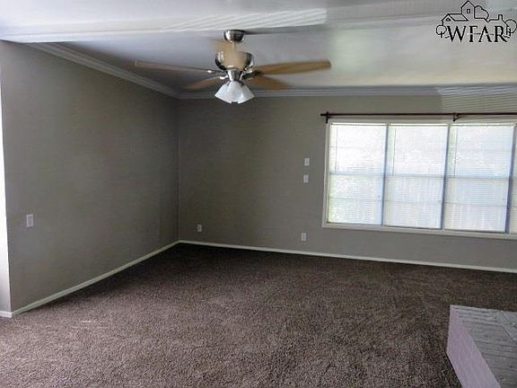 3rd image of 4207 McNiel Ave