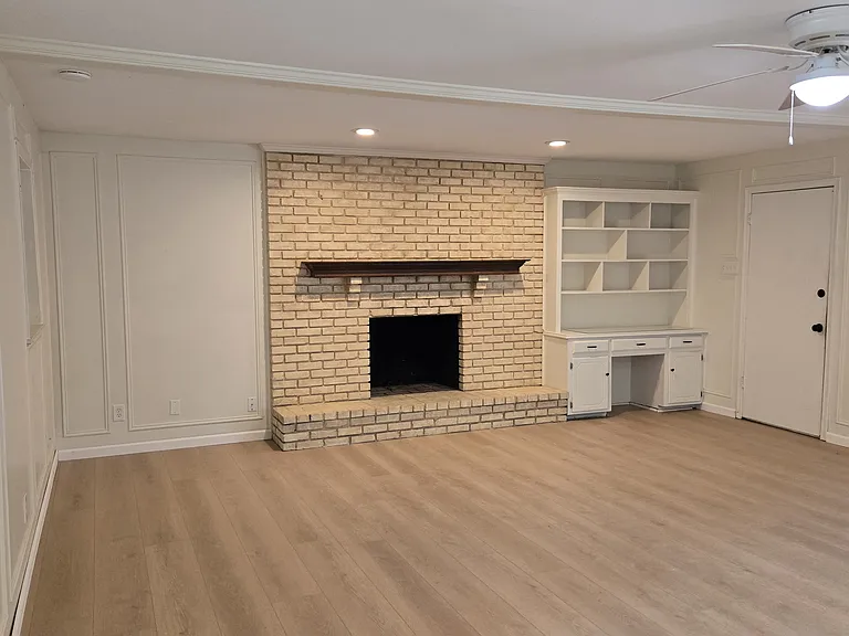 1305 Spring Creek Dr — Photo 7