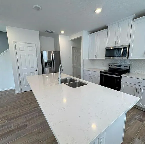 16407 Bird Of Paradise Ave — Photo 4