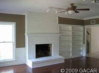 3rd image of 6919 NW 20th Pl