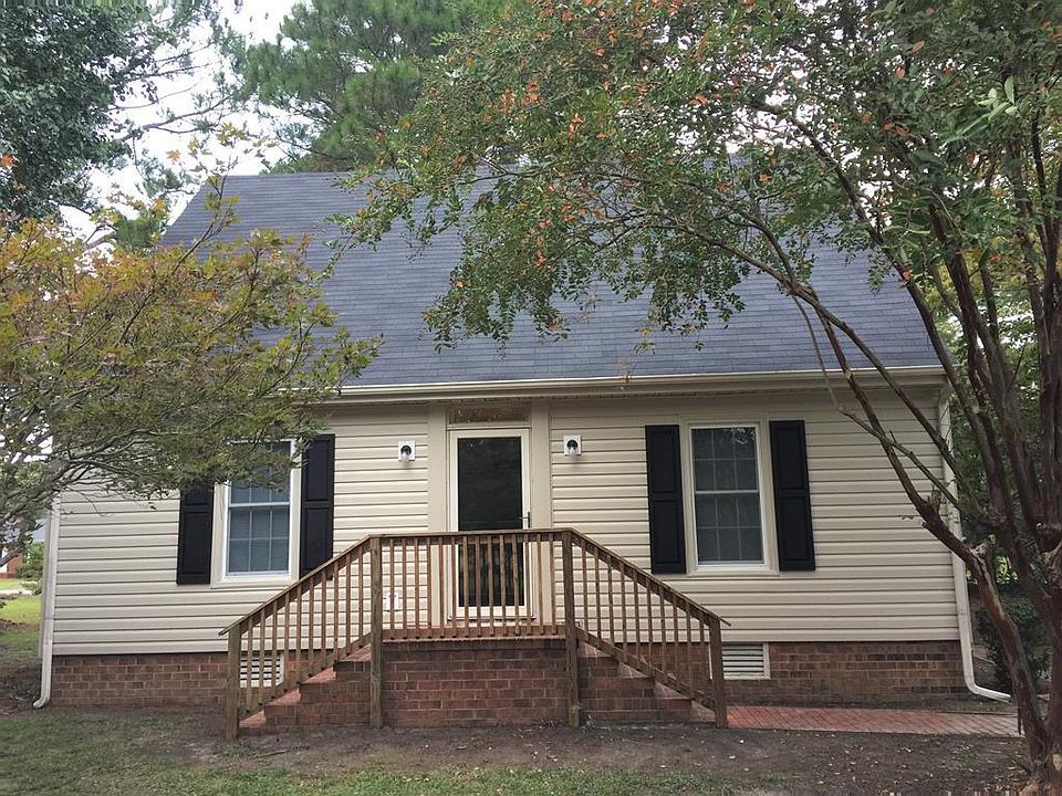 1st image of 401 Taylor Pl