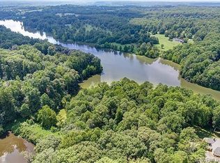 1283 Flat Rock Xing, Manakin Sabot, VA 23103