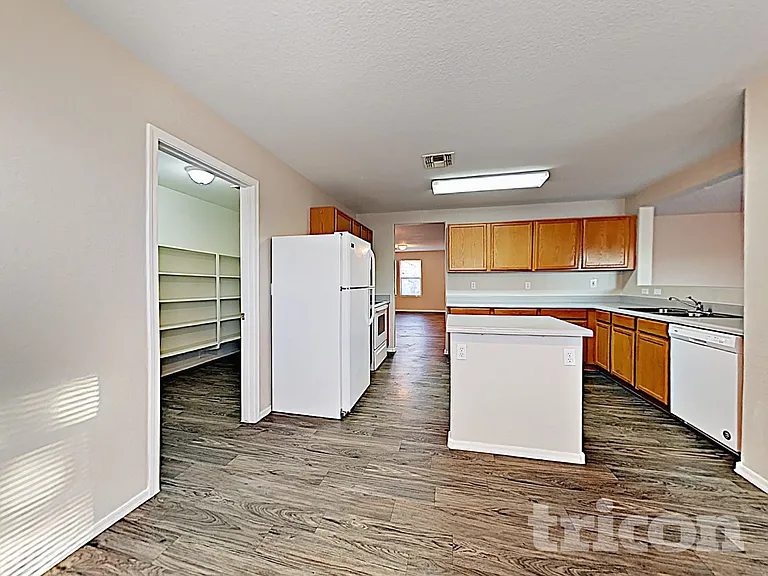 2626 W Spencer Run — Photo 5