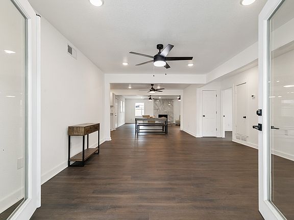 3rd image of 602 Lawson Dr