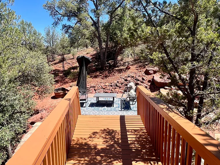 335 Foothills South Dr — Photo 38