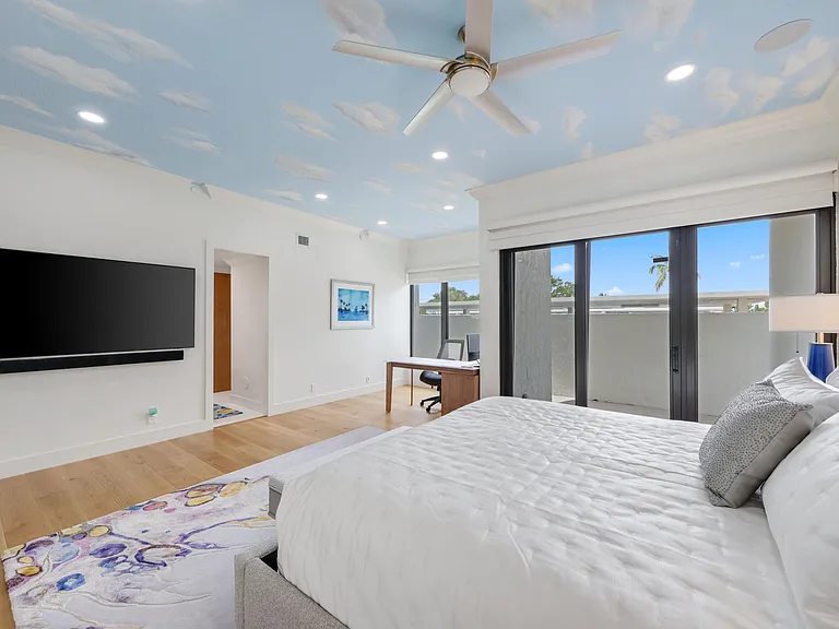 3900 N Ocean Blvd #1 — Photo 10