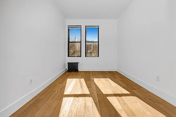 Rented by REAL New York | media 4
