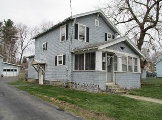 8 W 11th Ave, Gloversville, NY 12078