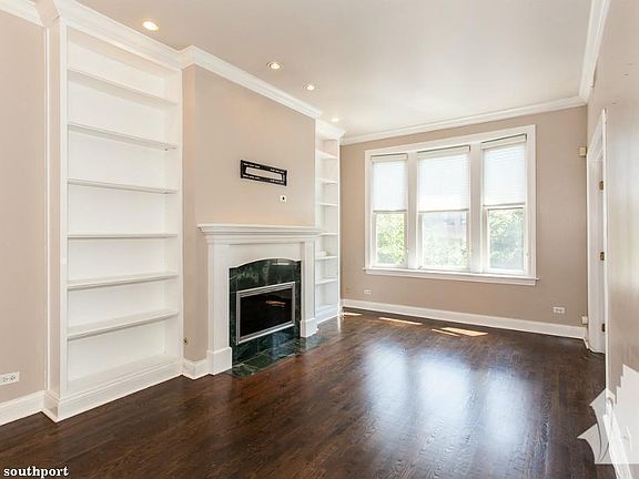 5th image of 3846 N Southport Ave #1411