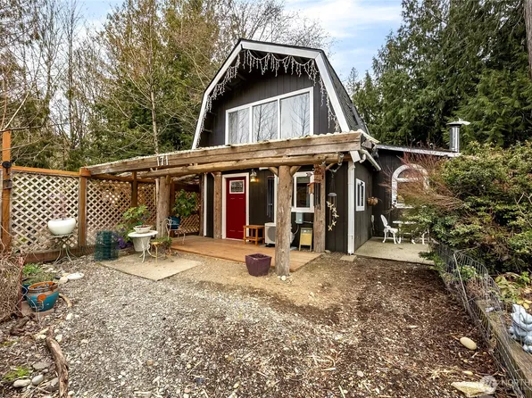 171 E Old Farm Rd, Shelton, WA 98584