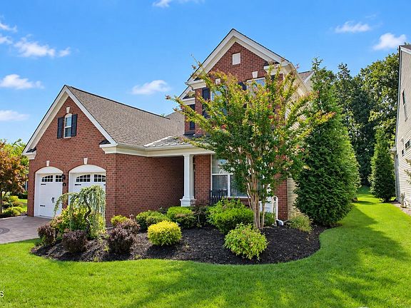 4th image of 4 Enclave Way