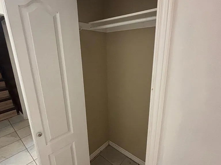 18 Jardine St #BASEMENT — Photo 18
