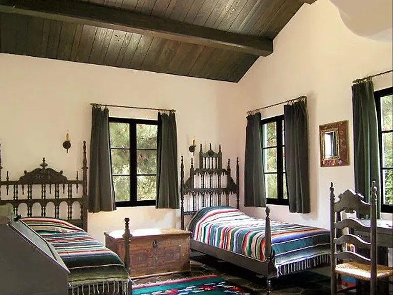 5237 Alta Canyada Rd — Photo 18