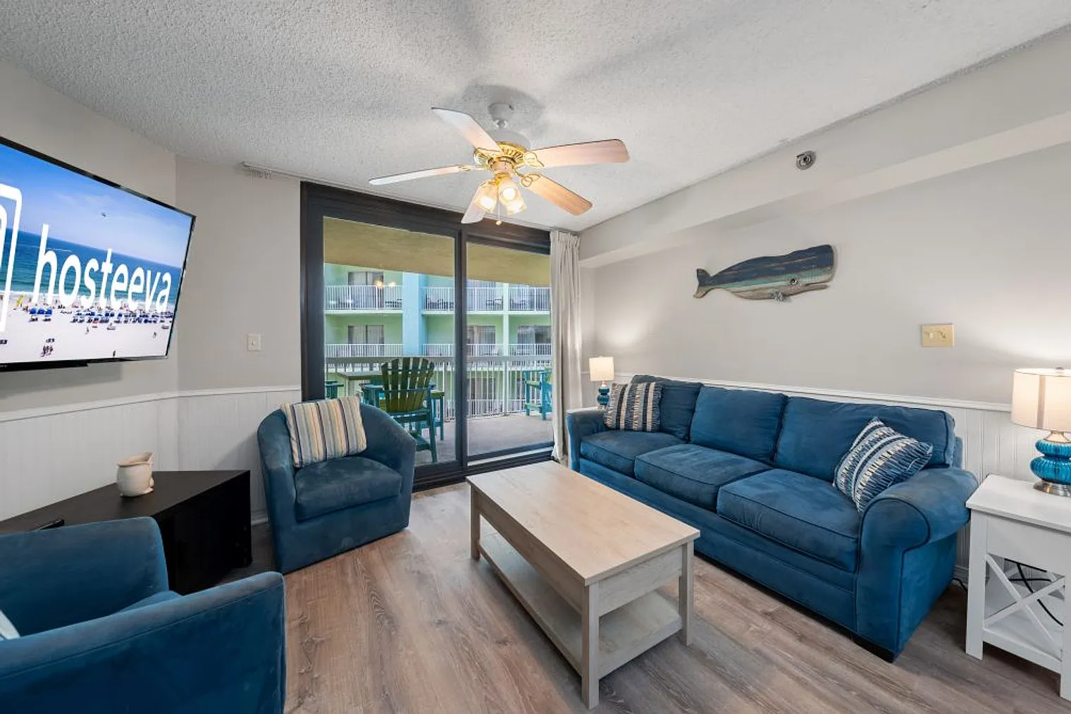 2 bed, 2.0 bath, 796 sqft, $3,463 — Photo 2