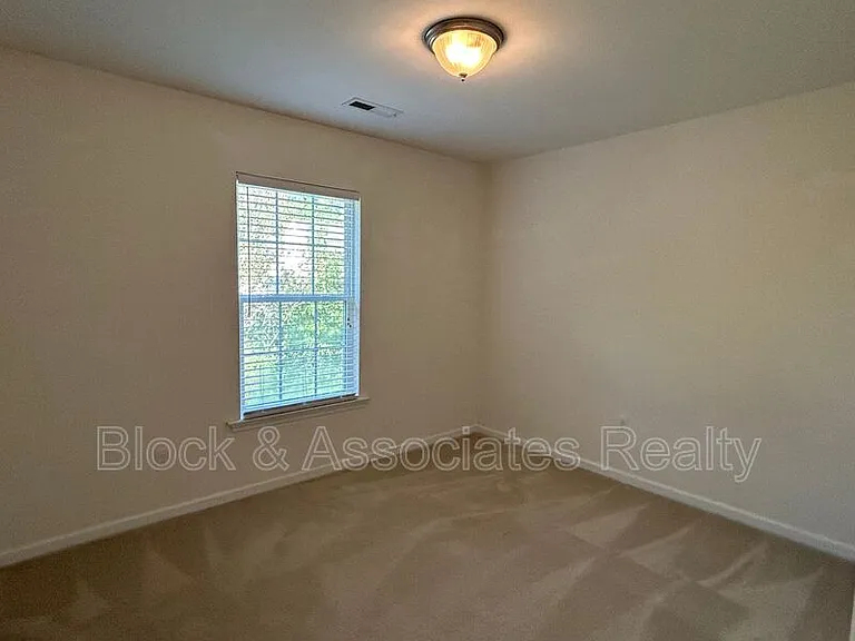 5147 Fiddlers Run Dr — Photo 6