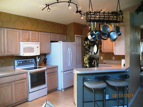 4th image of 1709 Snaresbrook Way