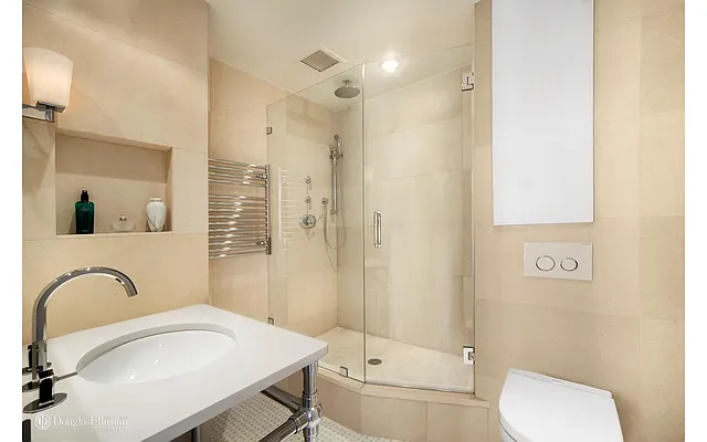 Rented by Douglas Elliman | media 30