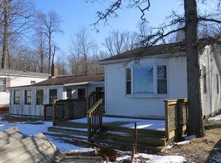 1518 Shepard St, Crystal, MI 48818