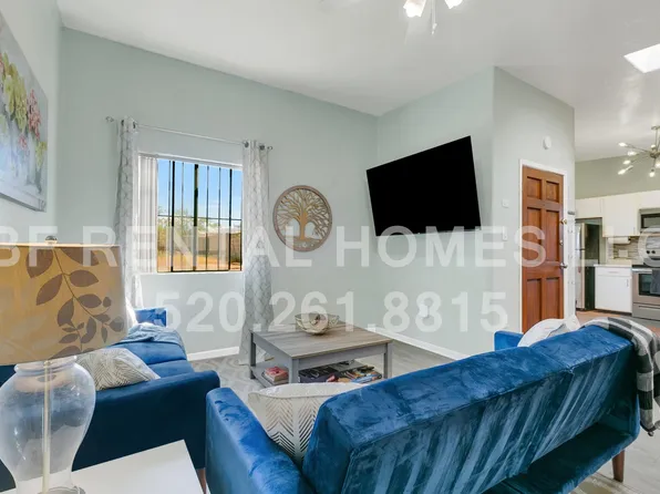 2319 E Helen St Unit 2, Tucson, AZ 85719