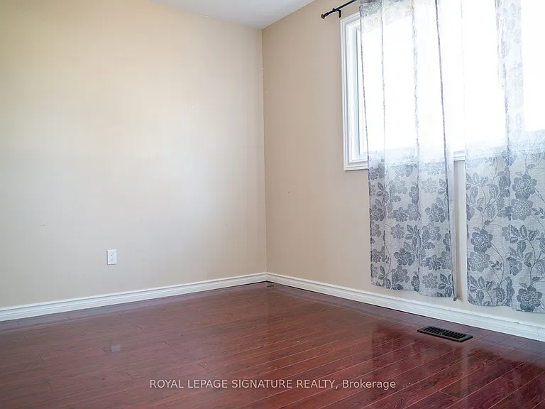 1885 Rosefield Rd — Photo 12
