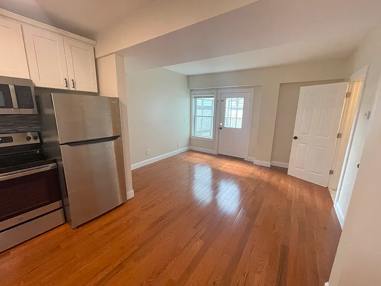 215 Onset Ave #2 — Photo 2