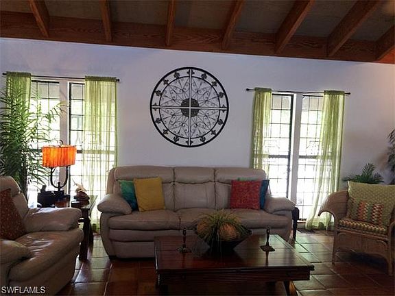 5th image of 7241 Barrancas Ave