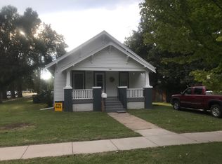 203 N 4th St, Sterling, KS 67579