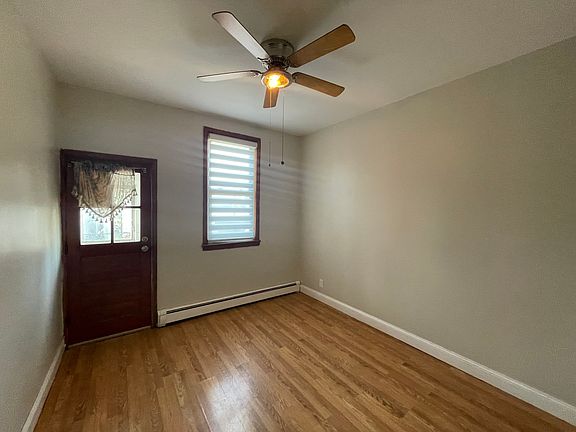 3rd image of 393 Lanza Ave APT 1B