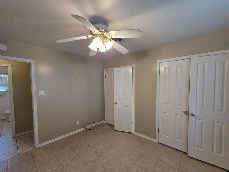 333 W Nimitz St — Photo 10