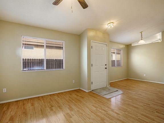 4th image of 10720 Shooting Star St NW