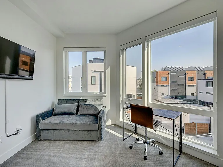3530 W Conejos Pl — Photo 11