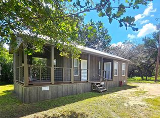 106 Giant Cedar Dr, Whitney, TX 76692