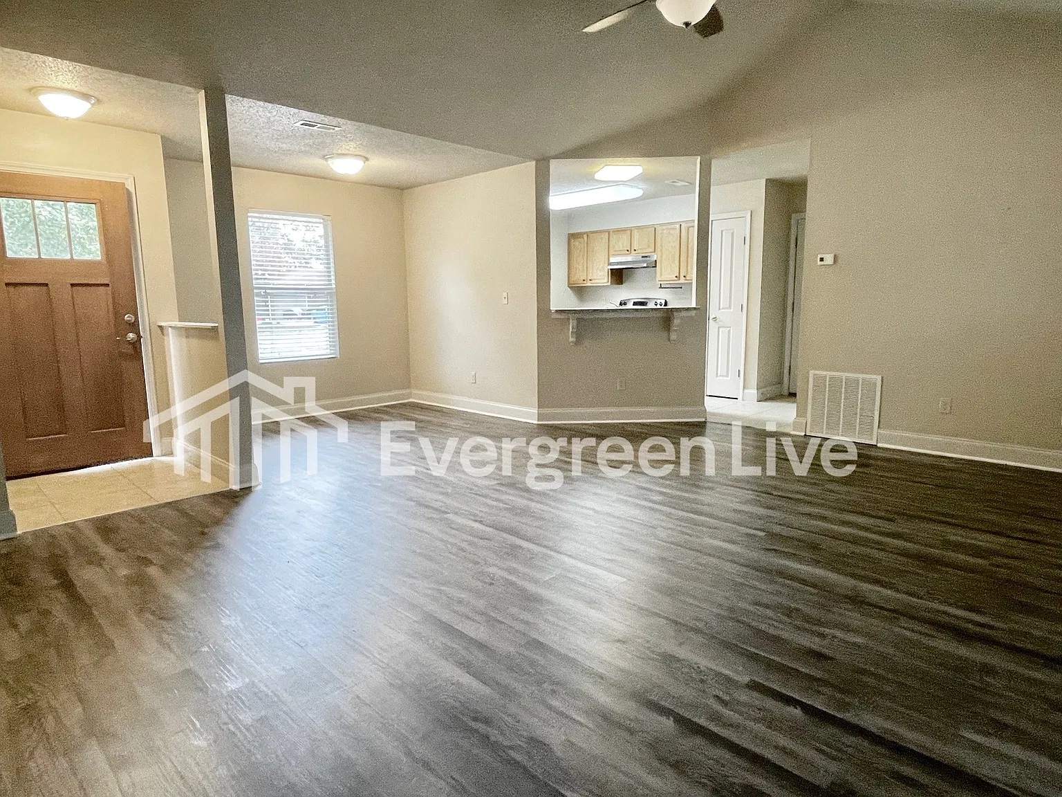 2 bed, 2.0 bath, 1140 sqft, $1,195 — Photo 3