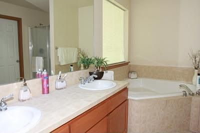 5th image of 4129 150th St SE