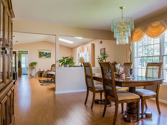 5th image of 1470 Falconcrest Ct