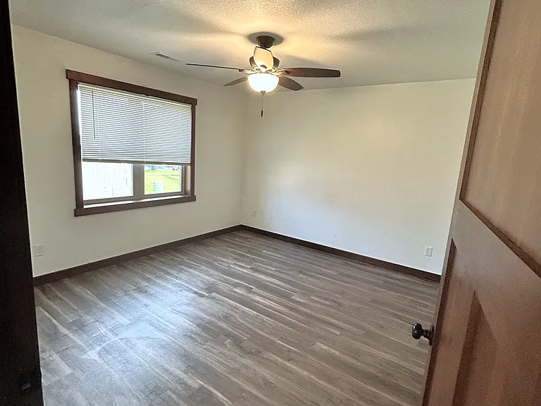1759 Aspen Ct — Photo 4