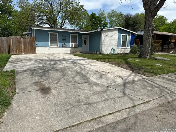 343 Dorie St, San Antonio, TX 78220