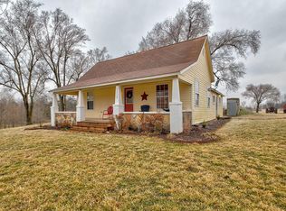 5609 S 111th Rd, Willard, MO 65781